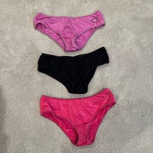 Women’s Pink and Black Heart-Embroidered Underwear Set